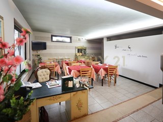 Appartamento in Vendita a Casaleone, 250'000&euro;, 185 m², con Box