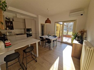 Casa Indipendente in Vendita a Cremona, 359'900&euro;, 142 m², arredato