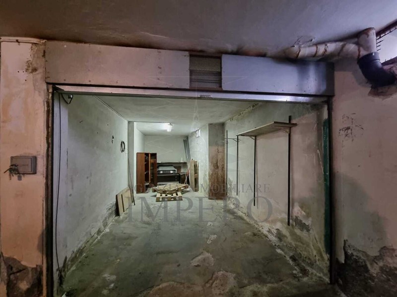 Box in Vendita a Ventimiglia, zona Centro, 39'000&euro;, 22 m²