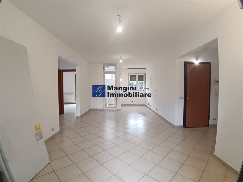 Quadrilocale in Vendita a Collesalvetti, 185'000&euro;, 100 m²