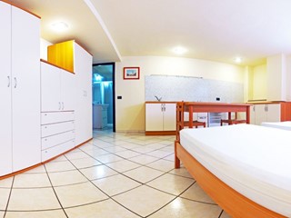 Monolocale in Affitto a Peschiera Borromeo, 700€, 31 m²