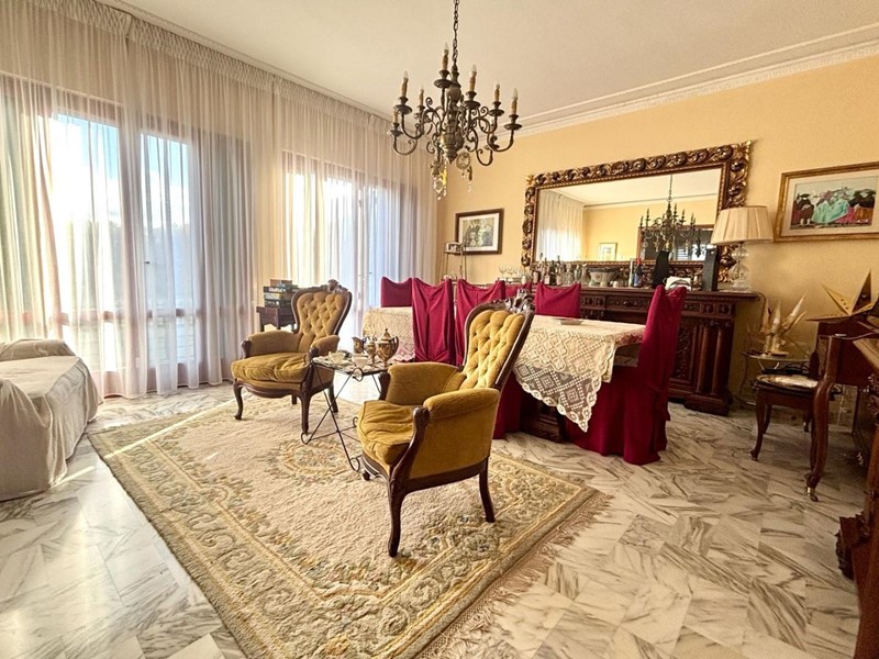 Appartamento in Vendita a Vicopisano, 269'000&euro;, 150 m², con Box