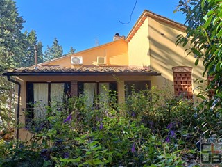 Villetta a schiera in Vendita a Montespertoli, 530'000&euro;, 150 m², arredato