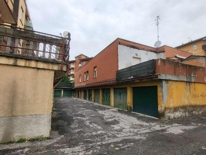 Trilocale in Vendita a Trezzo sull'Adda, 35'280&euro;, 85 m², con Box