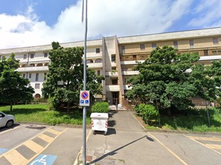 Quadrilocale in Vendita a Voghera, 40'077&euro;, 73 m², con Box