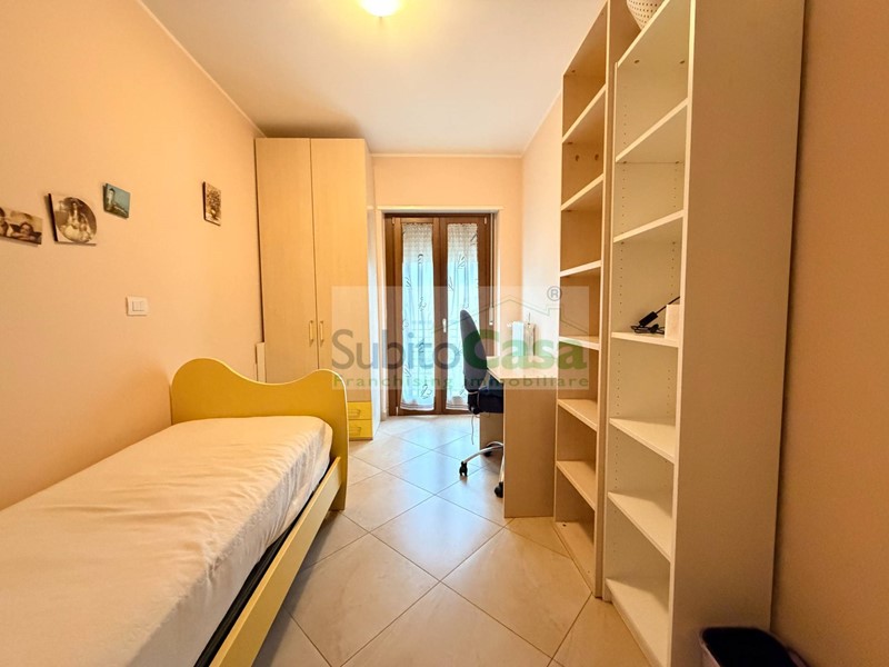 Casa Semi Indipendente in Affitto a Chieti, 250&euro;, 90 m²