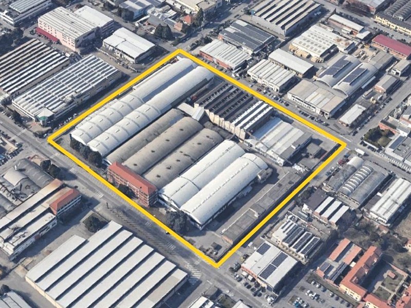 Capannone in Vendita a Rivoli, 27950 m²
