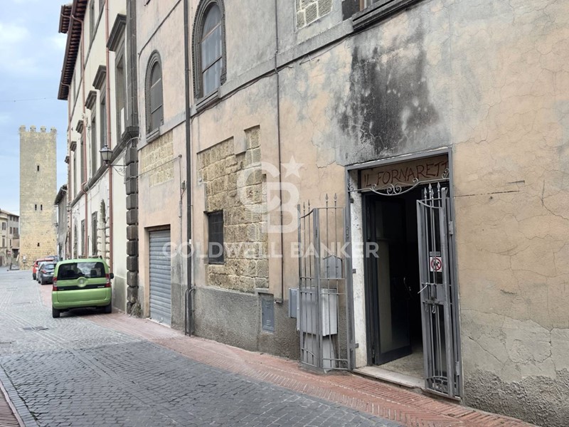 Laboratorio in Vendita a Tarquinia, 75'000&euro;, 150 m²