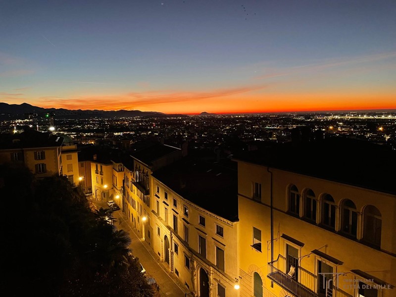 Bilocale in Vendita a Bergamo, 690'000€, 85 m²