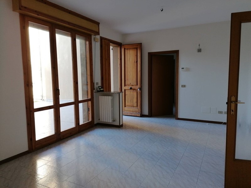 Quadrilocale in Vendita a Fano, 219'000&euro;, 130 m²