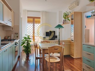 Bilocale in Affitto a Livorno, 790€, 57 m²