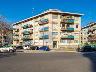 Trilocale in Vendita a Milano, 329'000€, 81 m²