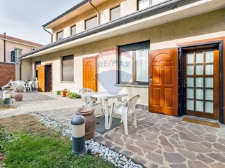 Villetta a schiera in Vendita a Paderno Dugnano, 287'000&euro;, 122 m²