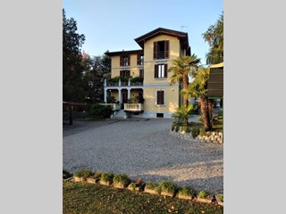 Trilocale in Affitto a Caronno Varesino, 750&euro;, 117 m²