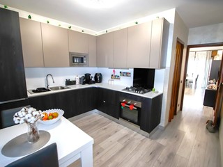 Quadrilocale in Vendita a Borgaro Torinese, 179'000&euro;, 96 m²