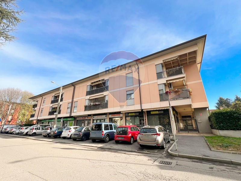 Trilocale in Vendita a Monza, 229'000&euro;, 104 m²