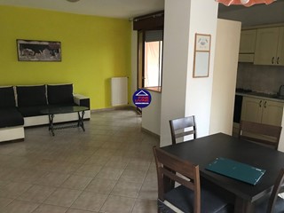 Trilocale in Vendita a Mombaroccio, 145'000&euro;, 100 m²