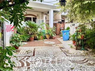 Casa Indipendente in Vendita a Villa Literno, 170'000&euro;, 300 m²