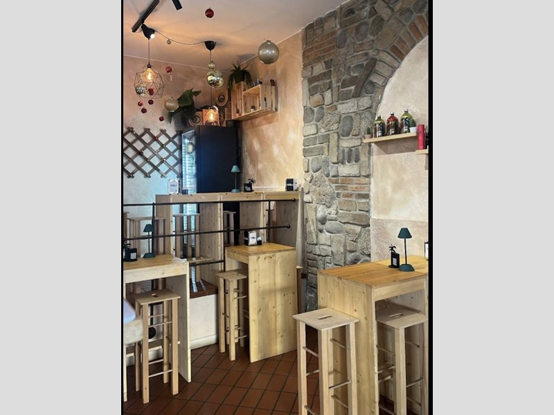 Attività commerciale in Vendita a Villafranca di Verona, 55'000&euro;, 45 m²