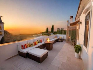 Appartamento in Vendita a Genova, 160'000€, 124 m²