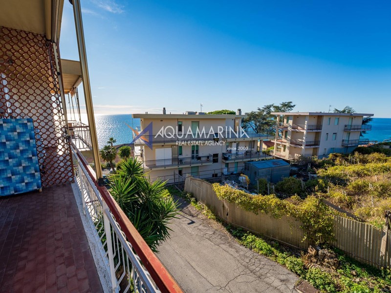 Trilocale in Vendita a Santo Stefano al Mare, 139'000&euro;, 63 m²