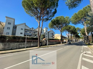 Appartamento in Vendita a Benevento, 230'000€, 140 m²