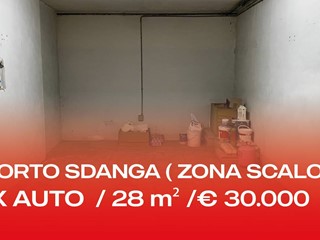 Box in Vendita a Manfredonia, 30'000&euro;, 28 m²