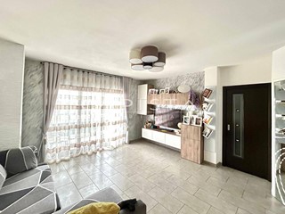 Appartamento in Vendita a Rocca San Giovanni, 137'000&euro;, 107 m²