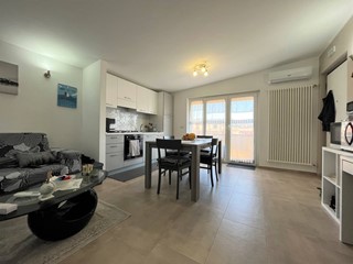 Bilocale in Affitto a Montepaone, 500€, 60 m²