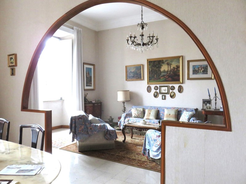 Quadrilocale in Vendita a Roma, 1'050'000€, 160 m²