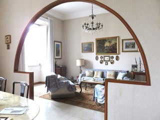 Quadrilocale in Vendita a Roma, 1'050'000€, 160 m²