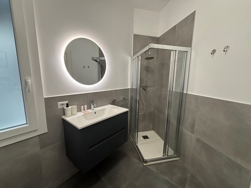 Bilocale in Affitto a Milano, 1'700€, 55 m², arredato