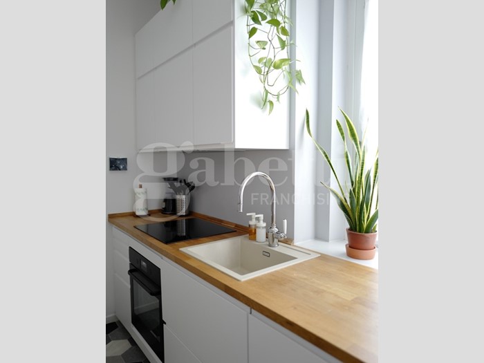 Bilocale in Vendita a Milano, 297'999€, 55 m², arredato, con Box