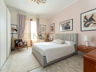 Appartamento in Vendita a Misterbianco, 128'000&euro;, 145 m², con Box