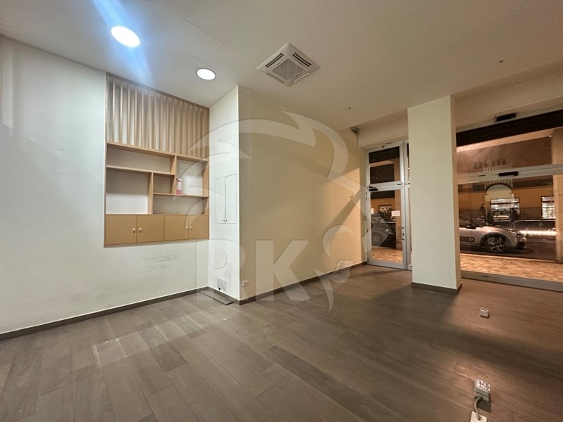 Immobile commerciale in Affitto a Bologna, zona Malpighi, 2'500&euro;, 90 m²