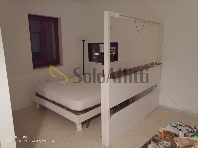 Monolocale in Affitto a Monteriggioni, zona Uopini, 500€, 28 m², arredato