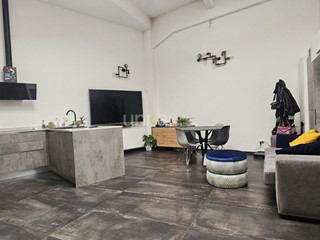 Quadrilocale in Vendita a Jesi, 225'000€, 140 m², con Box