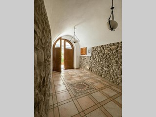 Trilocale in Vendita a Santo Stefano di Magra, 45'000&euro;, 60 m²