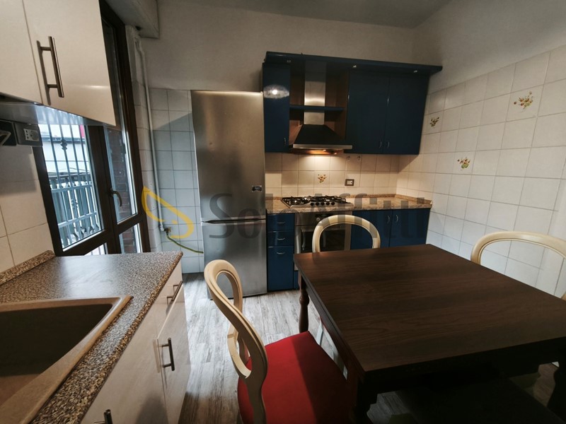 Trilocale in Affitto a Lecco, zona Santo Stefano, 820€, 85 m², arredato