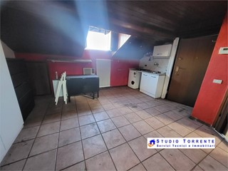 Monolocale in Vendita a Cormano, 75'000&euro;, 35 m²