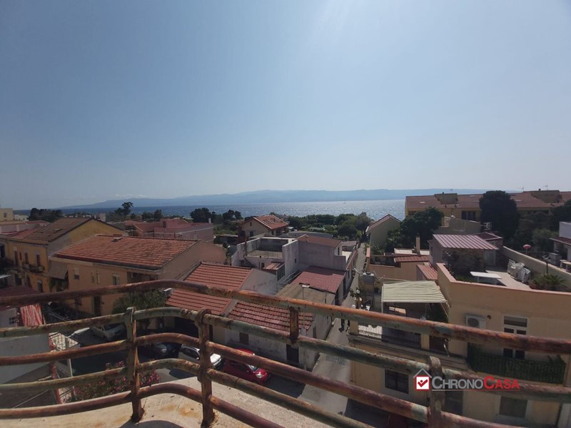 Quadrilocale in Vendita a Messina, 69'000&euro;, 110 m²