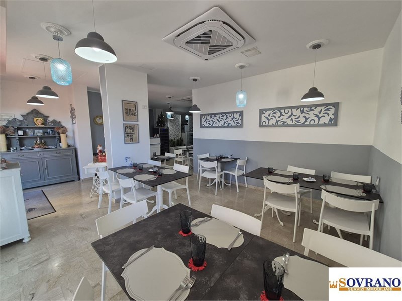Attività commerciale in Vendita a Palermo, 80'000€, 80 m²