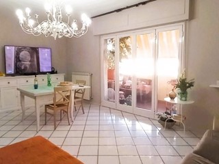 Appartamento in Vendita a Carrara, zona Avenza, 230'000&euro;, 110 m², arredato