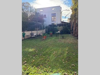 Casa Semi Indipendente in Vendita a Cascina, zona Navacchio, 500'000&euro;, 340 m², arredato