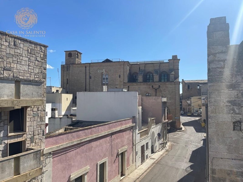 Appartamento in Vendita a Corsano, 79'000€, 223 m²