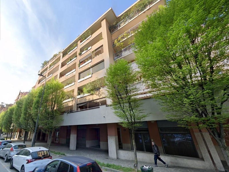 Quadrilocale in Vendita a Milano, 313'920&euro;, 176 m²