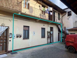 Trilocale in Vendita a Trezzo sull'Adda, 46'875&euro;, 132 m², con Box