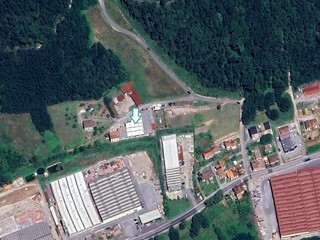 Capannone in Vendita a Pescaglia, zona Monsagrati, 150'000&euro;, 590 m²