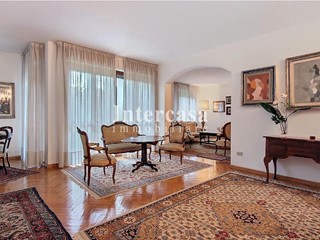 Appartamento in Vendita a Pisa, 630'000&euro;, 210 m²