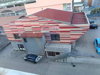 Immobile commerciale in Affitto a Perugia, 700&euro;, 70 m²